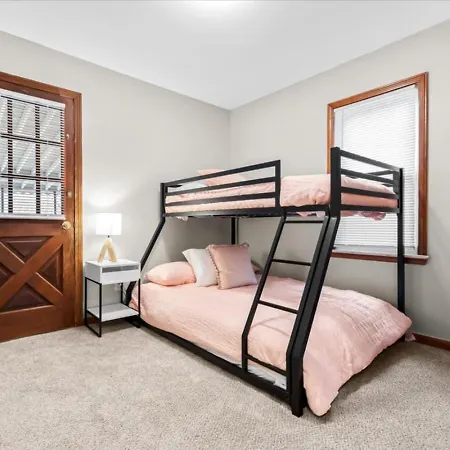 Near Greenfield Village-Downtown Dearborn-Oakwood